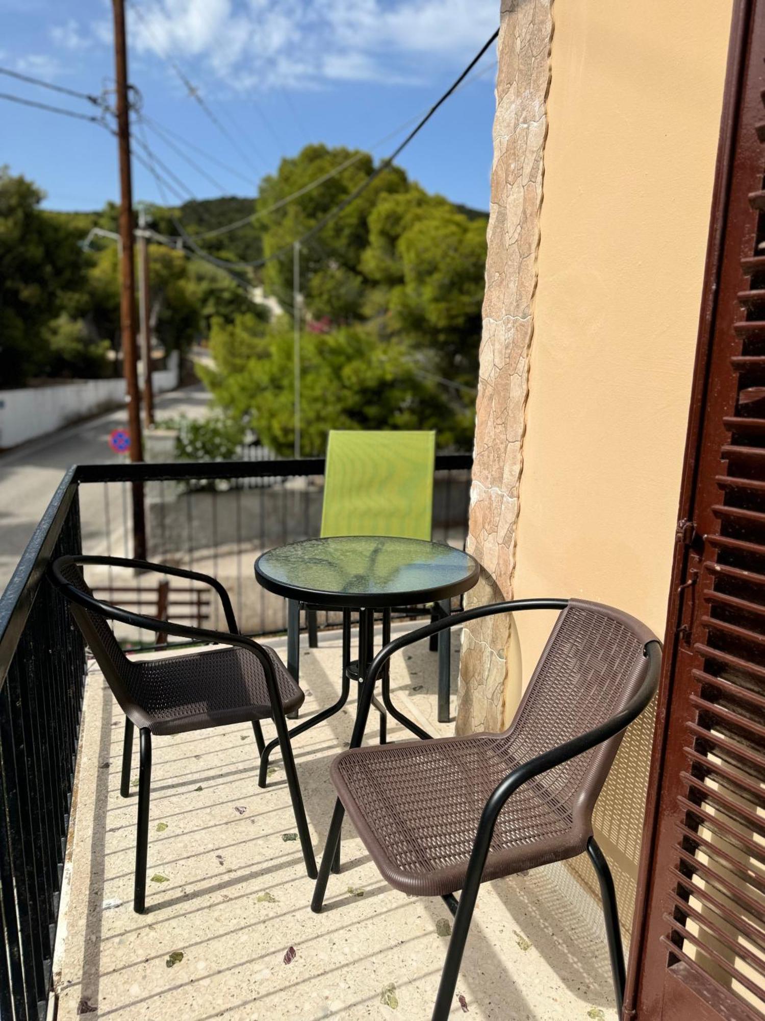 Santa Marina Rooms Agia Marina  Екстер'єр фото