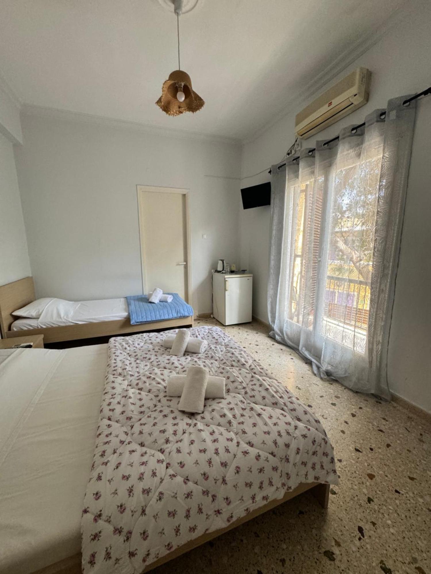 Santa Marina Rooms Agia Marina  Екстер'єр фото
